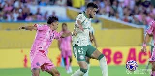 库里27+10掀翻国王！勇士第三节炸裂一波流，34分血洗引爆全网